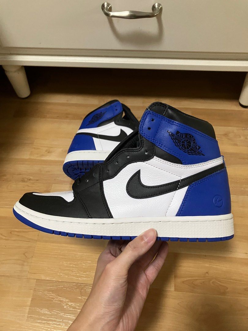 US9.5 Jordan 1 Fragment Blue