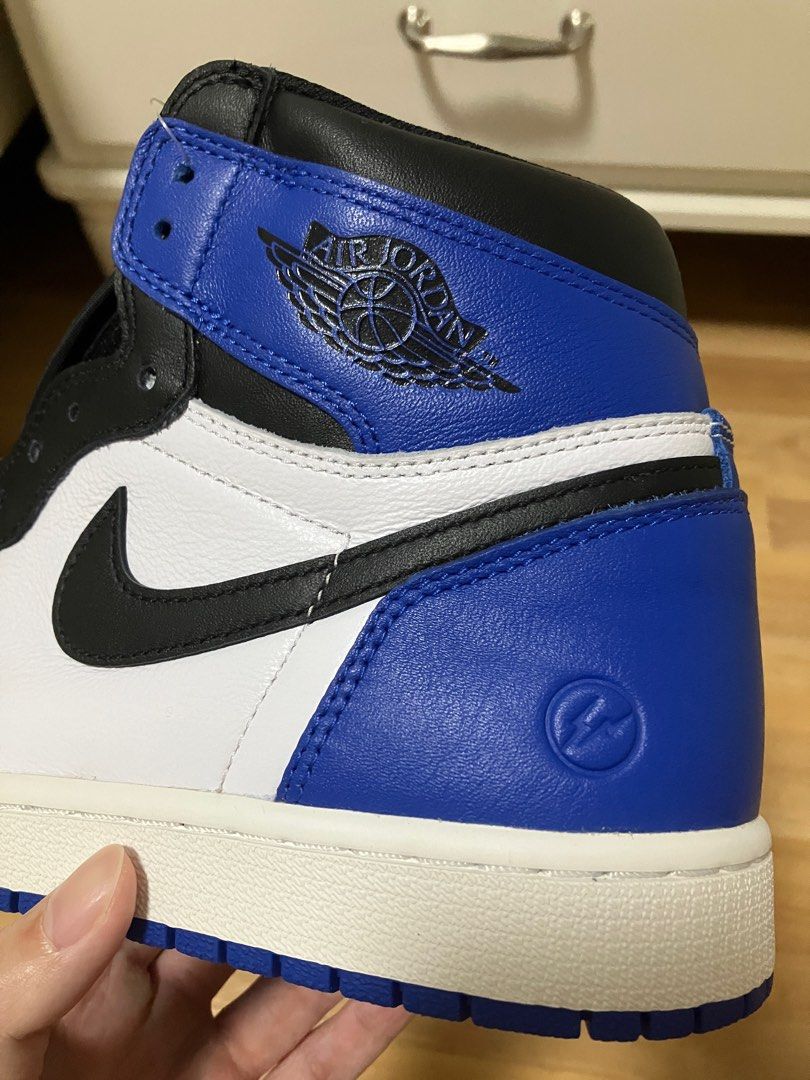 US9.5 Jordan 1 Fragment Blue
