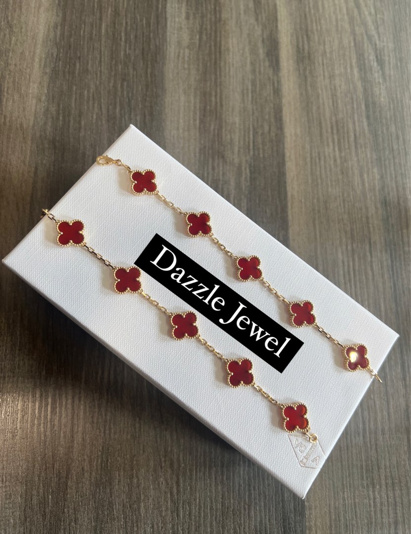 Van cleef alhambra discount bracelet red