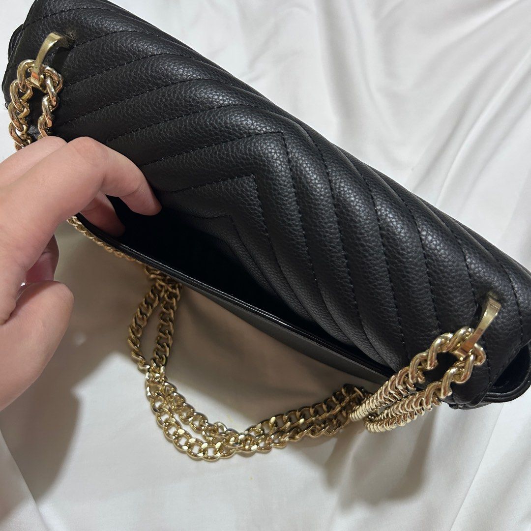 VictoriasSecret Pebbled V-Quilt Bond Street Shoulder Bag - 11151363-927Q