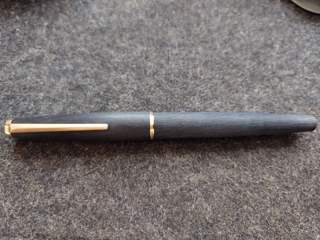 Montblanc 220 fountain pen online