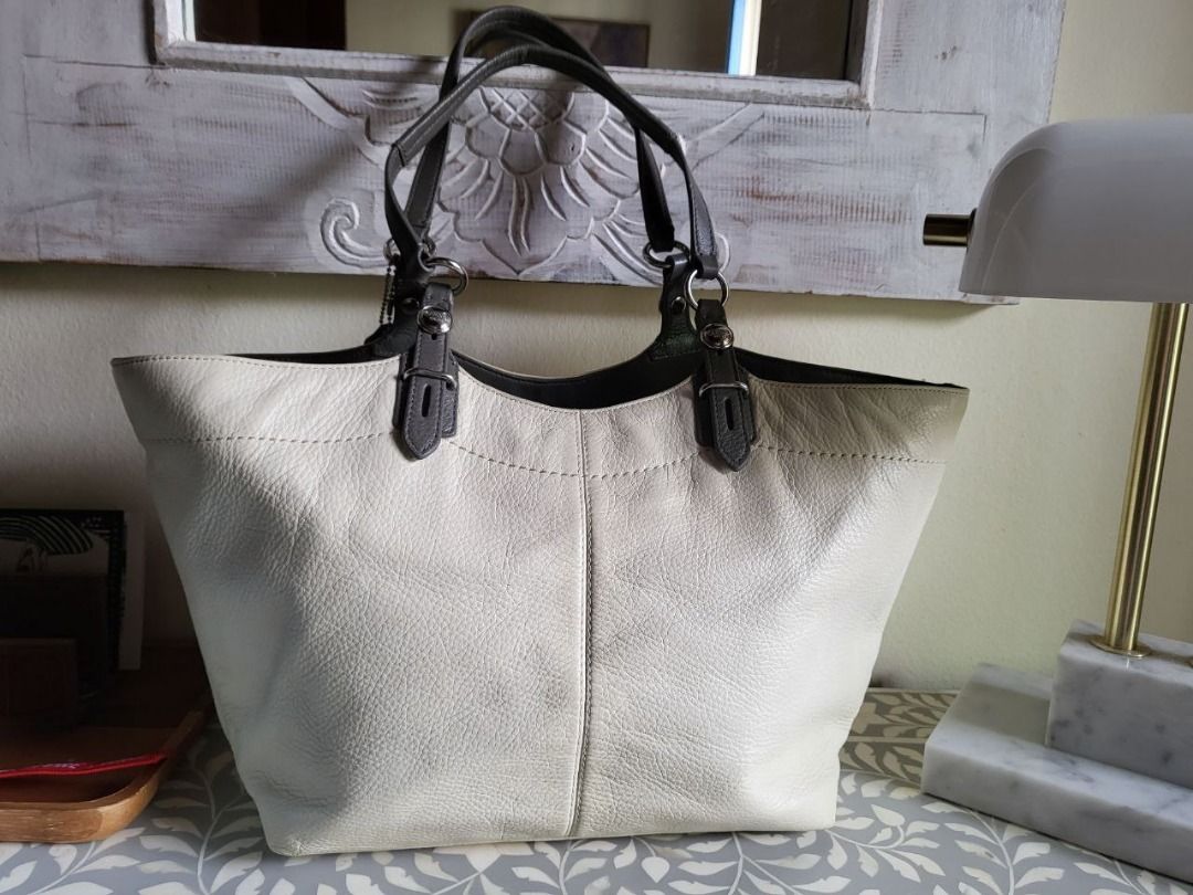 White bag coach sale