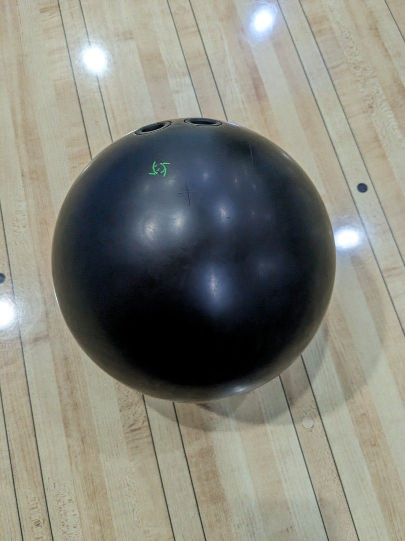 Storm Pitch Black Bowling Ball Review Storm Pitch Black