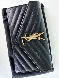 Authentic YSL Zipper Around Wallet, Luxury, Bags & Wallets on Carousell