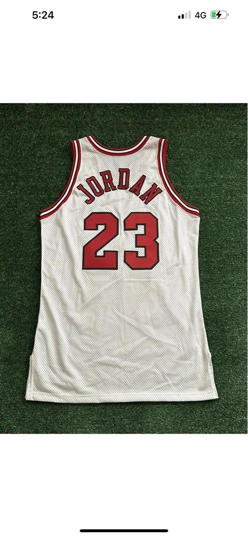 100 AUTHENTIC VINTAGE MICHAEL JORDAN CHAMPION PRO CUT JERSEY Hobbies Toys Collectibles Memorabilia Vintage Collectibles on Carousell