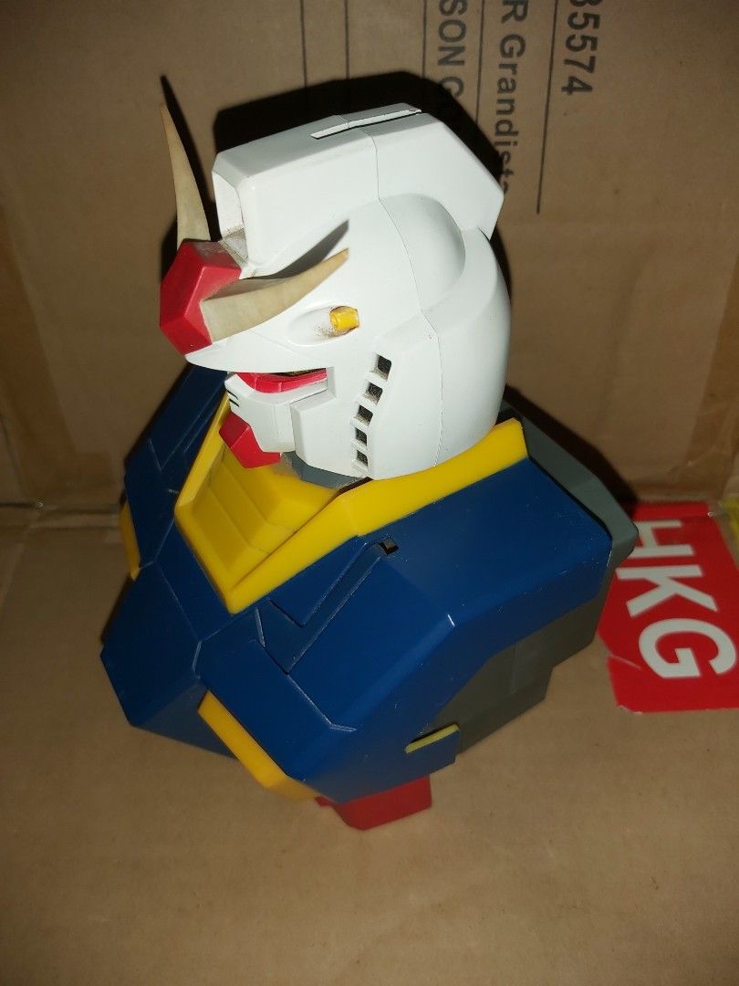【新品未組立】バンダイ 1/100 MG SAZABI \
