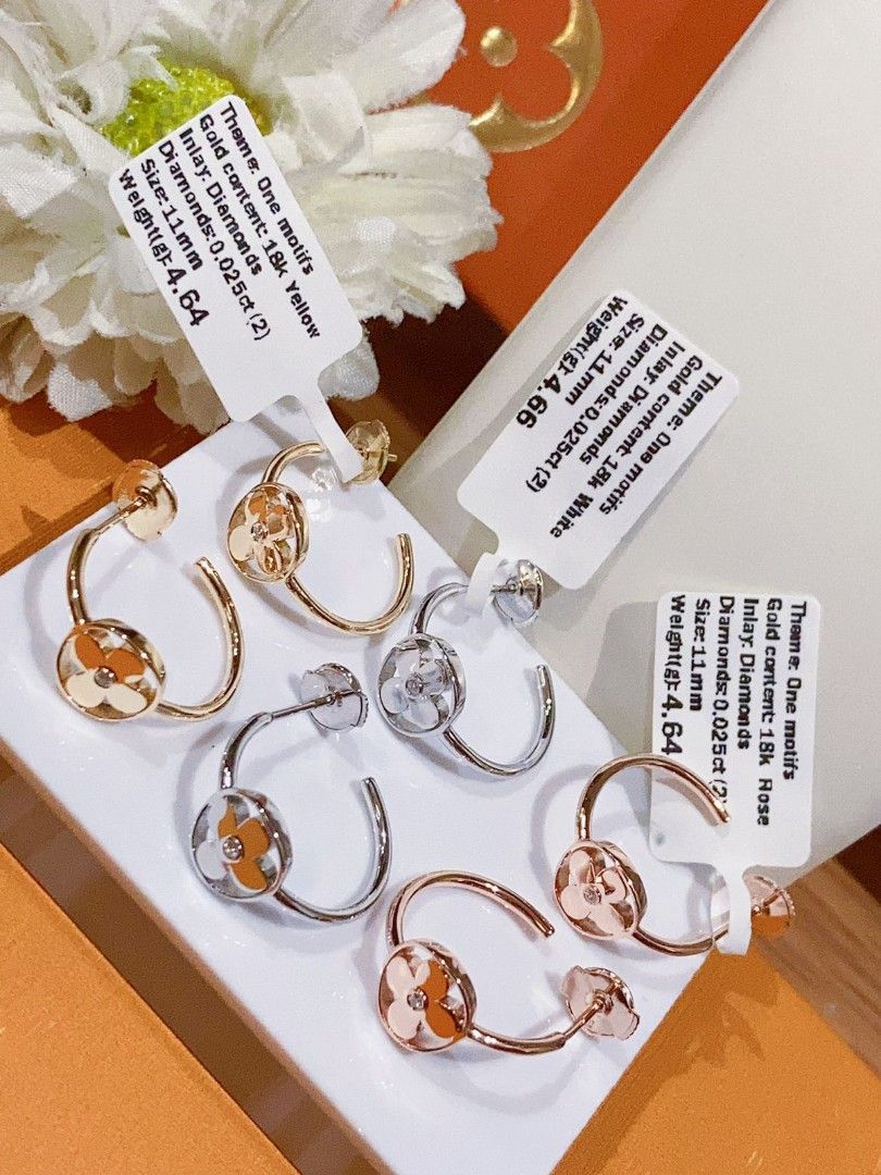 LV Diamond Stud Earrings 18k HKSetting, Women's Fashion, Jewelry &  Organizers, Earrings on Carousell