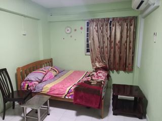289 Yishun Avenue 6