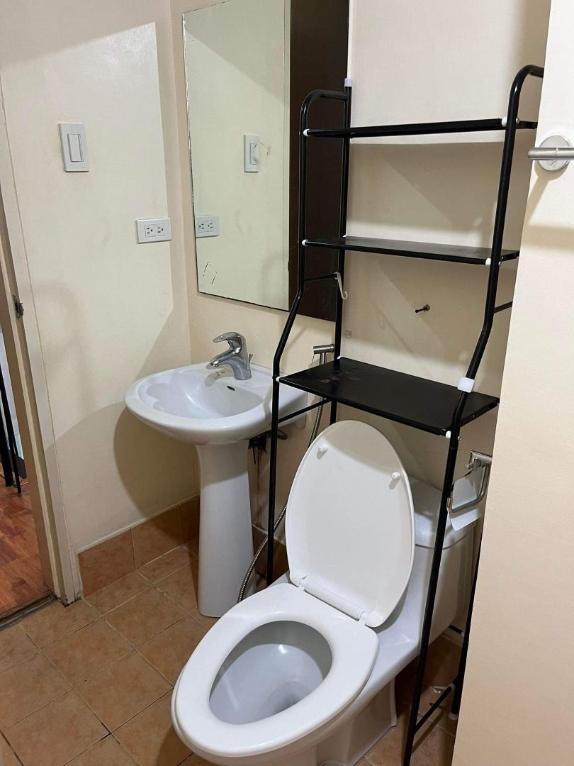 40 sqm 1BR Loft Unit for Rent at East of Galleria walking distance to