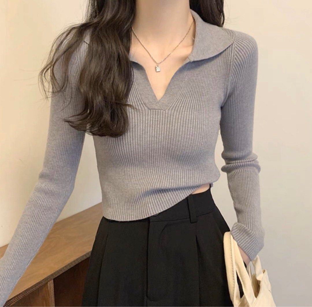 Kpop Mock Neck Ruched Side Crop Tee