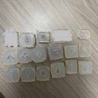 全新 13個日本立體模具 2個單片 高透 星星 水滴 梅花 菱形 六角錐體 心心 蛋 上下兩片一套價 日本立體模具 硅膠 DIY 手工用品