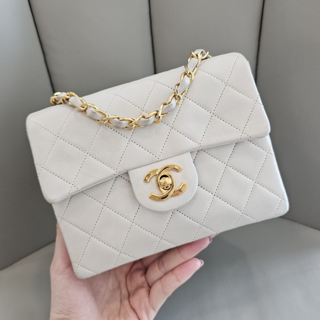 CHANEL made in France circa 2002 Classic 25 cm bag with …