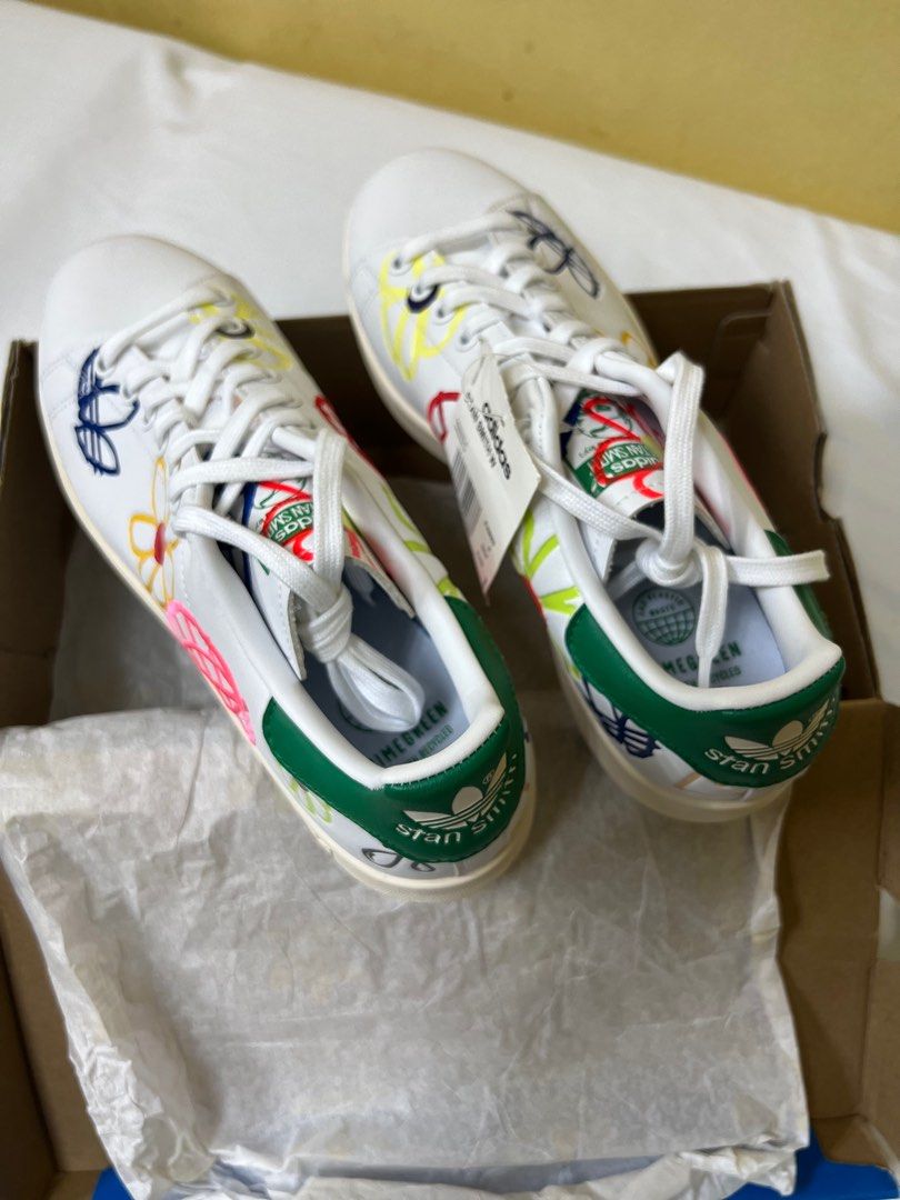 Adidas floral stan top smith