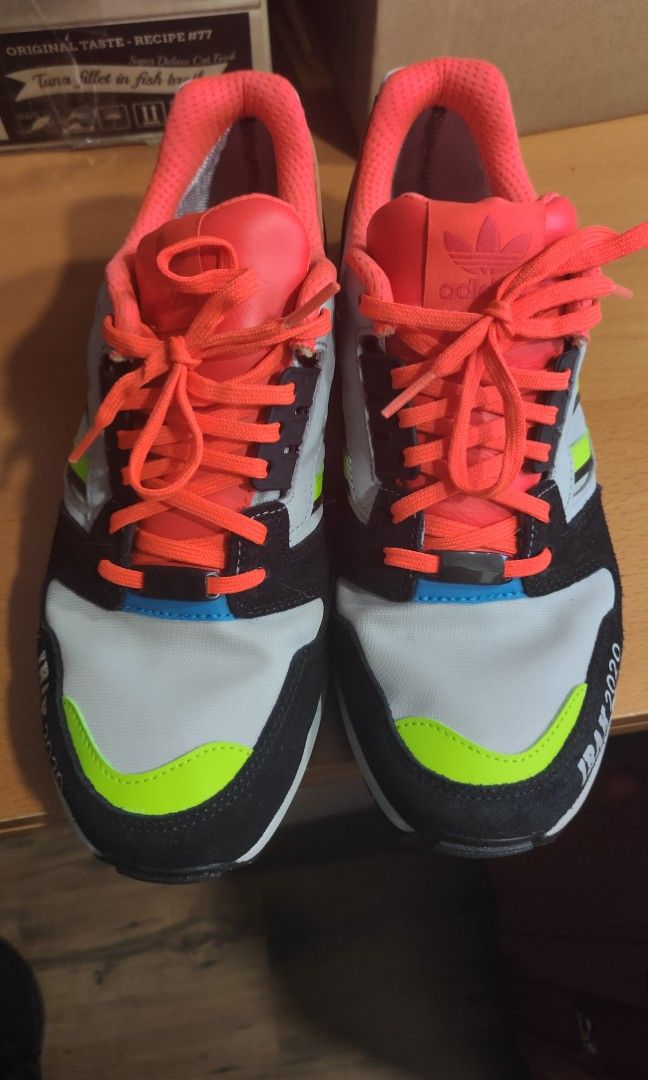 Adidas ZX 8000 Irak GORE TEX US 8.5, 男裝, 鞋, 波鞋- Carousell