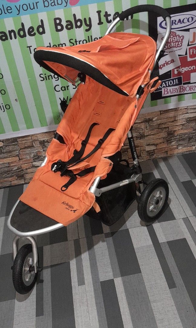 Air buggy baby stroller (Category: Strollers) located in Caloocan City. Submitted by Unicoijo02 (Listing ID 1253060344, Image 1). Description: airbuggy stroller newborn to Toddler. loc.north caloocan open for pick up or shipping din po kme. my mga ibang umbrella type stroller Or carseat. my mga tandem stroller din po kme oh apatan na stroller..