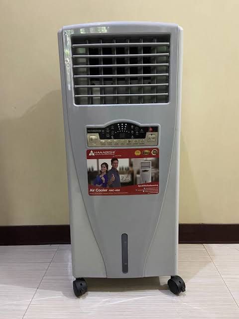 Hanabishi cooler store