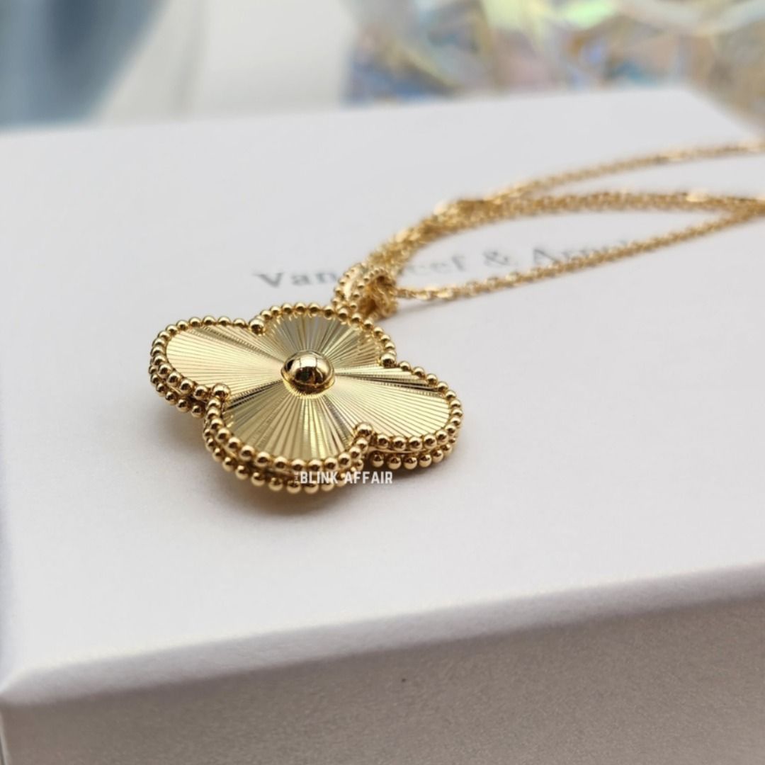 ALHAMBRA Clover Necklaces Gold Diamonds Women s Fashion