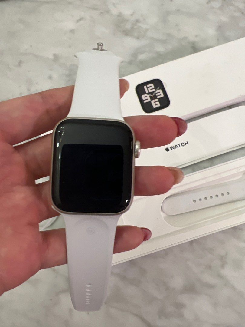 Apple Watch SE2 Starlight 40mm GPS, 手提電話, 智能穿戴裝置及智能