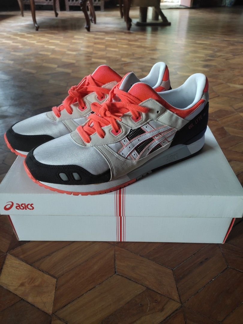 Asics gel lyte store iii signal orange