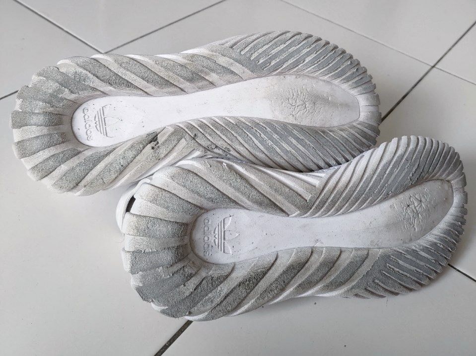 Adidas tubular 1990 store