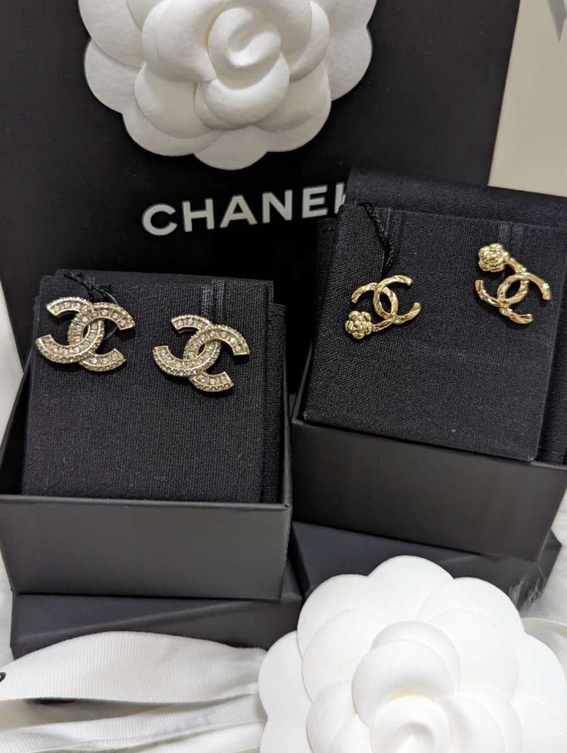 Chanel Classic Silver CC Crystal Medium Piercing Earrings - LAR Vintage