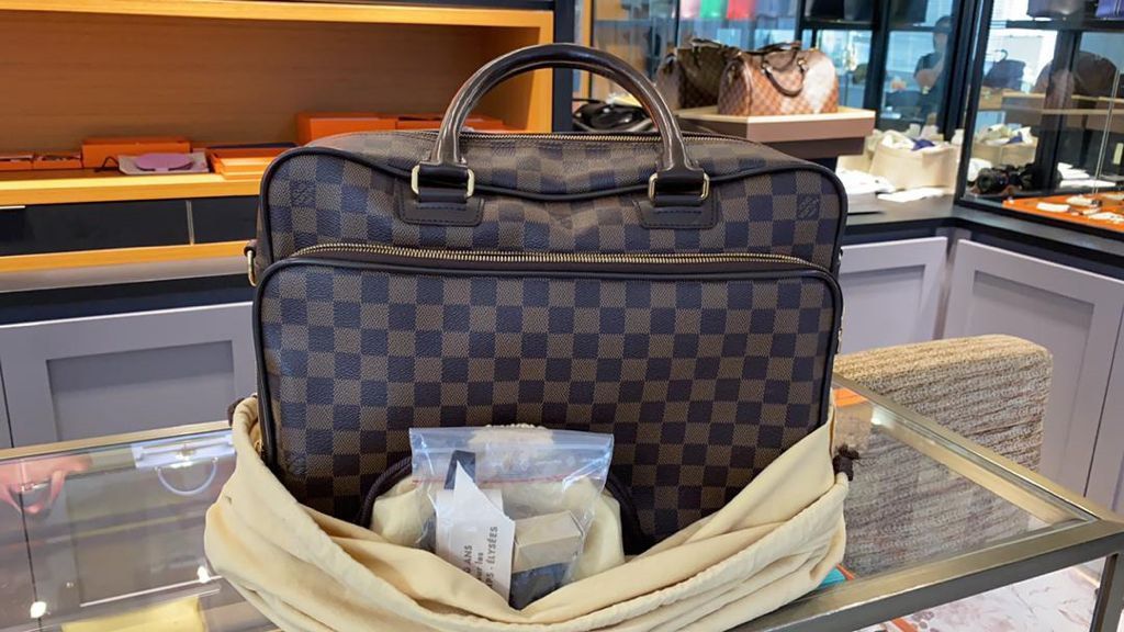 Louis Vuitton Icare Laptop Bag Damier Graphite USED