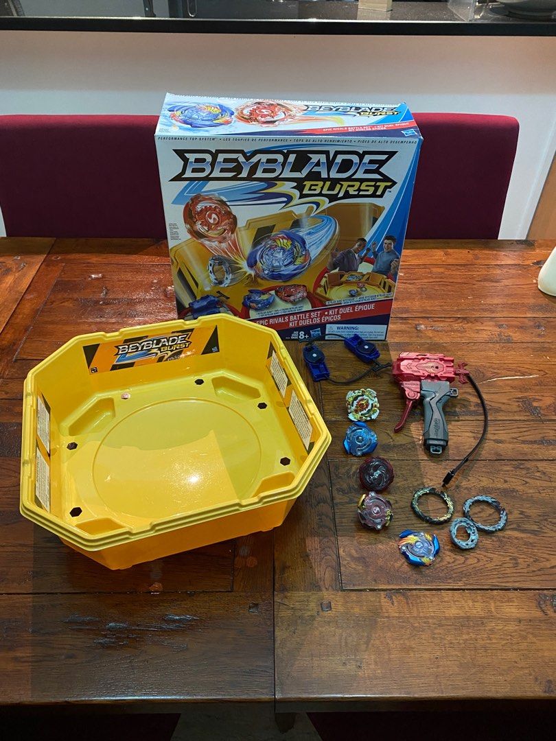 Beyblade burst estadio hot sale de duelos epicos