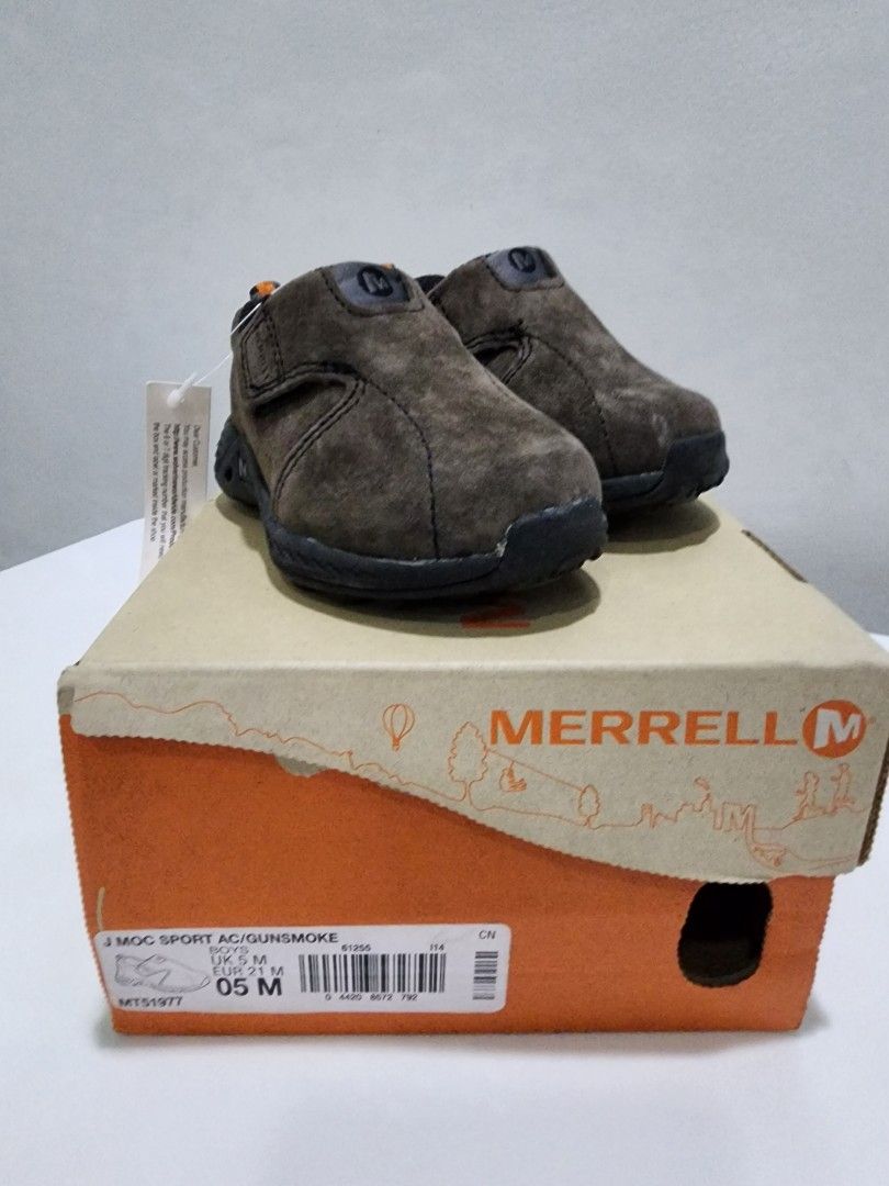 BNEW. Merrell Junior Infant Shoes. Size US 5 (Category: Babies & Kids Fashion) located in Quezon City. Submitted by gold.bear (Listing ID 1253115530, Image 1). Description: .