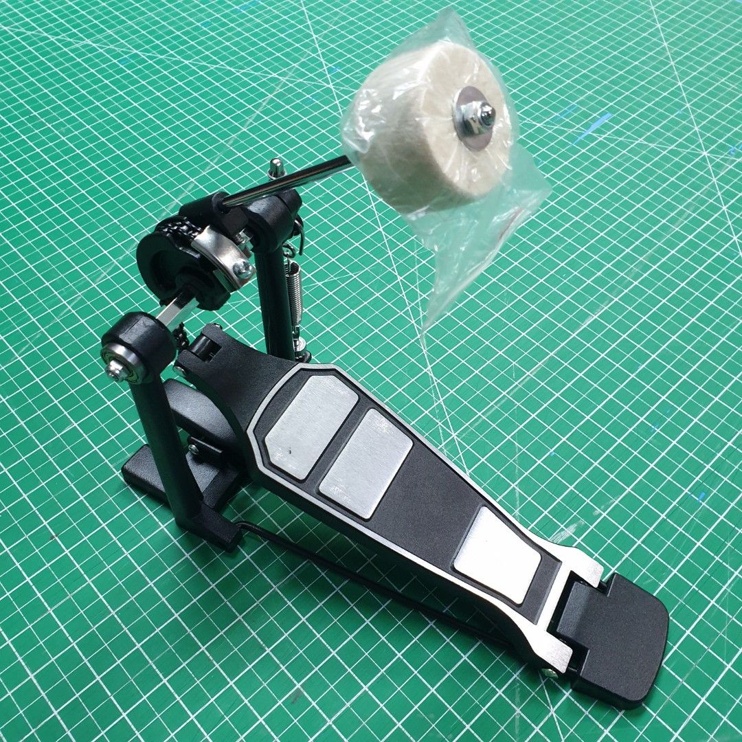 BRAND NEW kick pedal, Hobbies & Toys, Music & Media, Musical