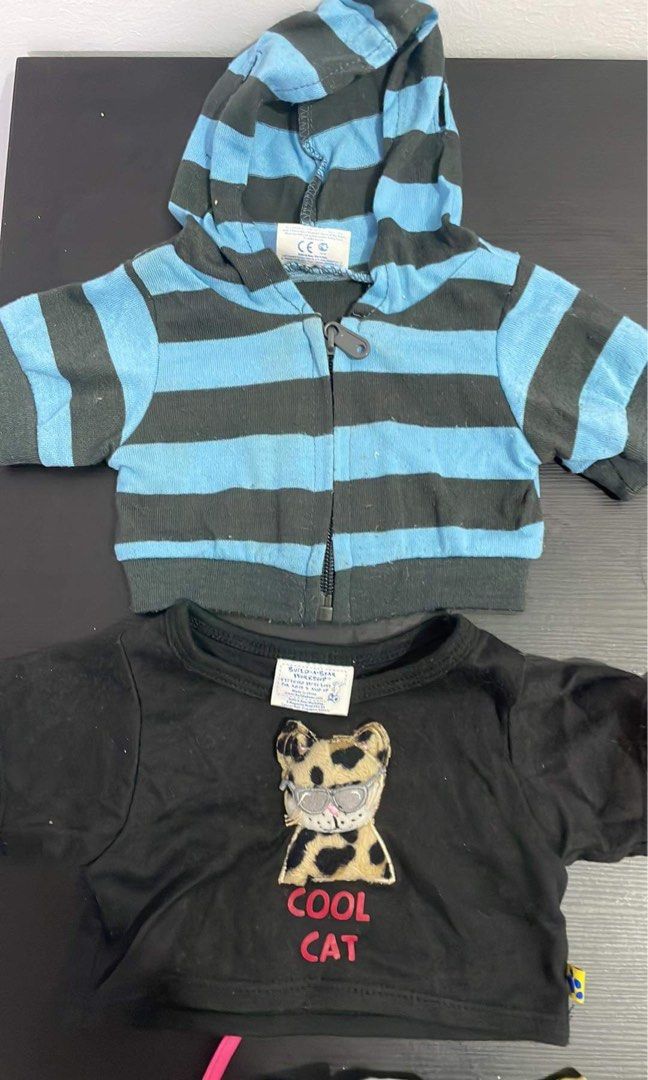 Build a bear tops price per pc (Category: Babies & Kids Fashion) located in Laoac. Submitted by twicebutnice2x (Listing ID 1253104346, Image 2). Description: 80/pc not set For build a bear.