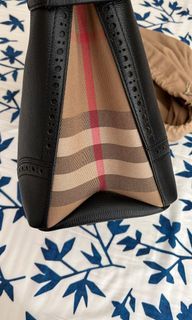 AUTHENTIC BURBERRY BAG, Luxury, Bags & Wallets on Carousell