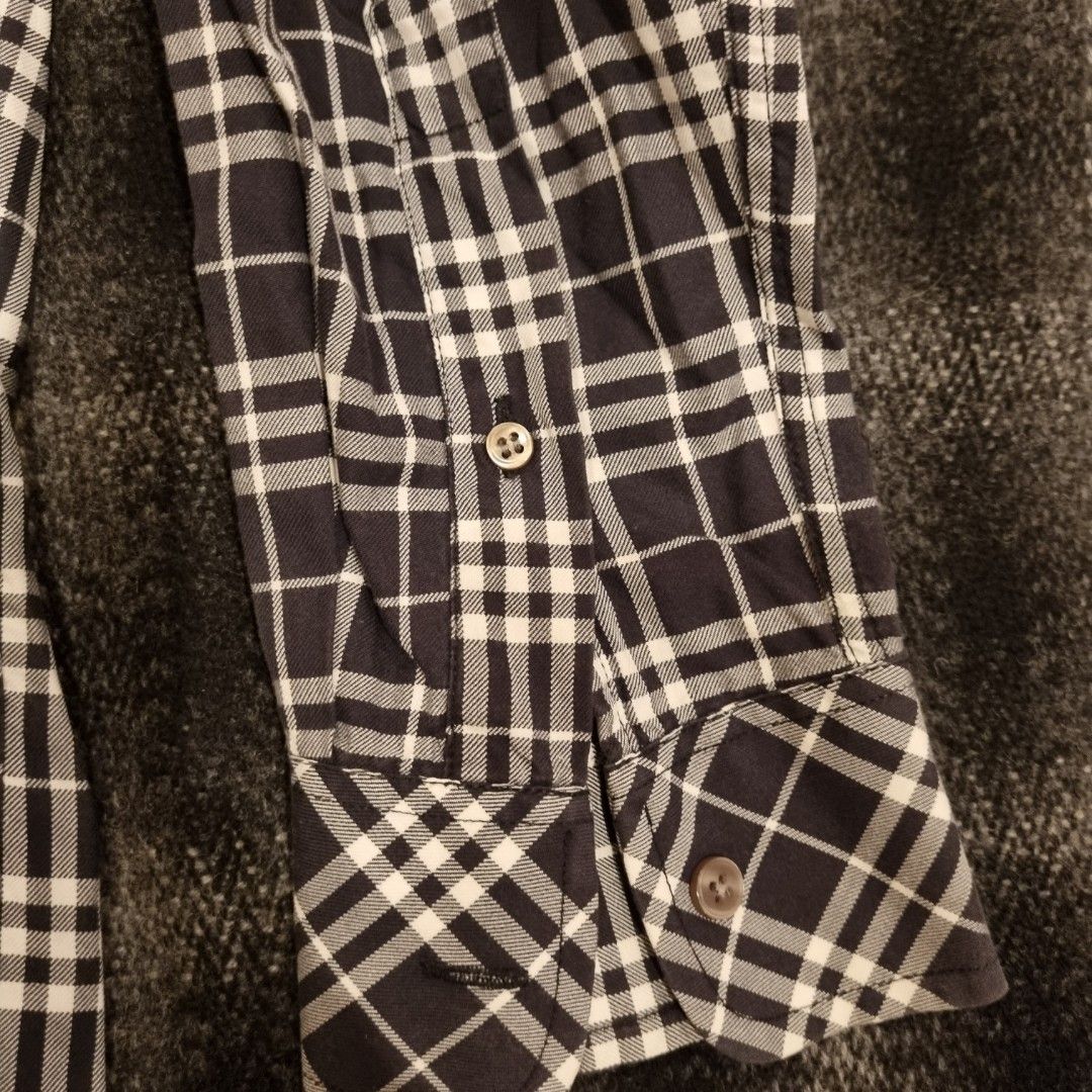 Burberry clearance mens top