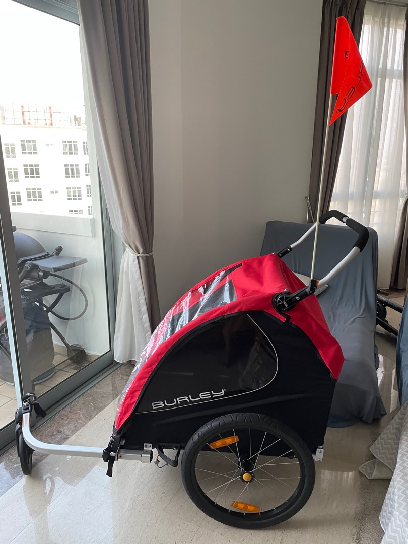 Burley Honey Bee Kid Bike Trailer & Stroller, Babies & Kids, Going Out