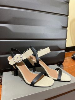 Charles & Keith Open Toe Sandals