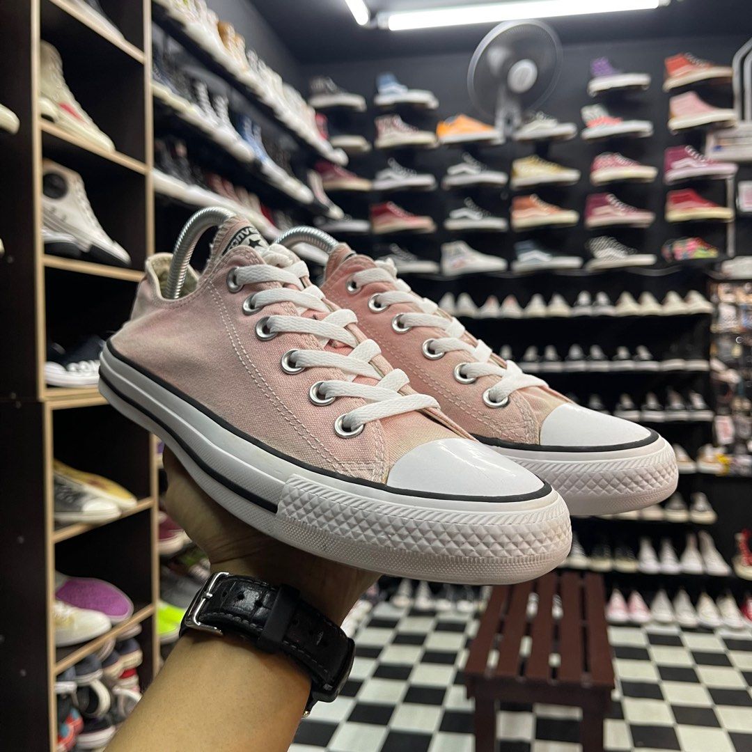 Converse Low Cut Men s Fashion Footwear Sneakers on Carousell