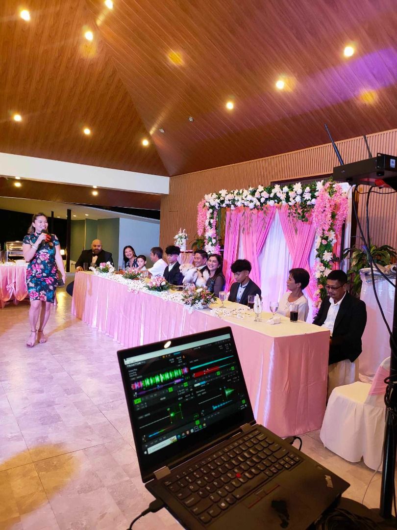 DJ with Basic Lights and Sound Rental, Audio, Soundbars, Speakers ...
