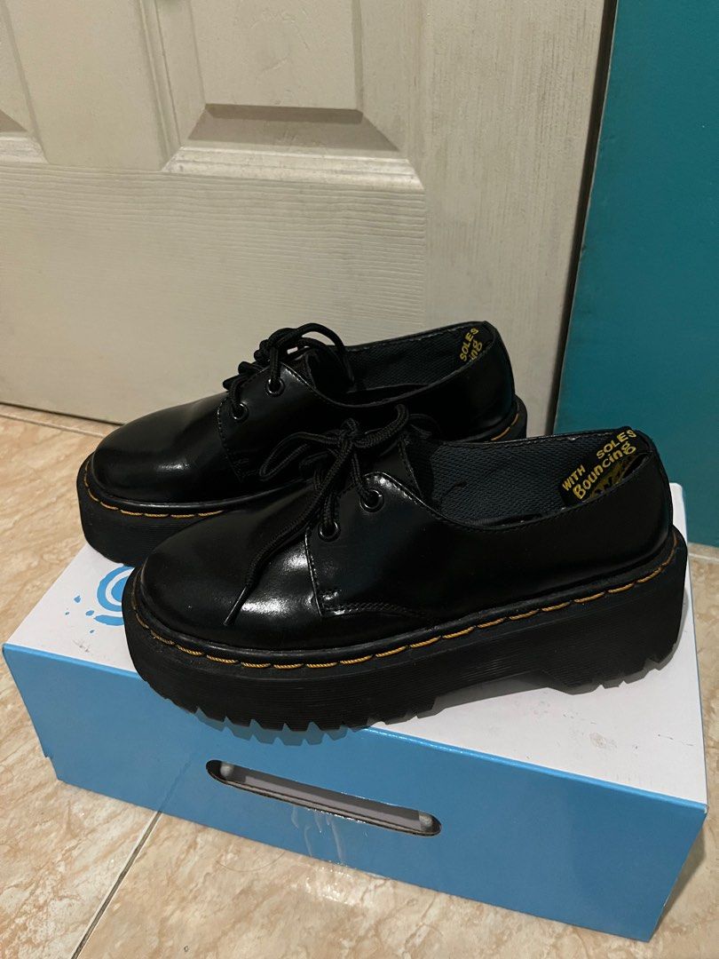 dupe dr martens