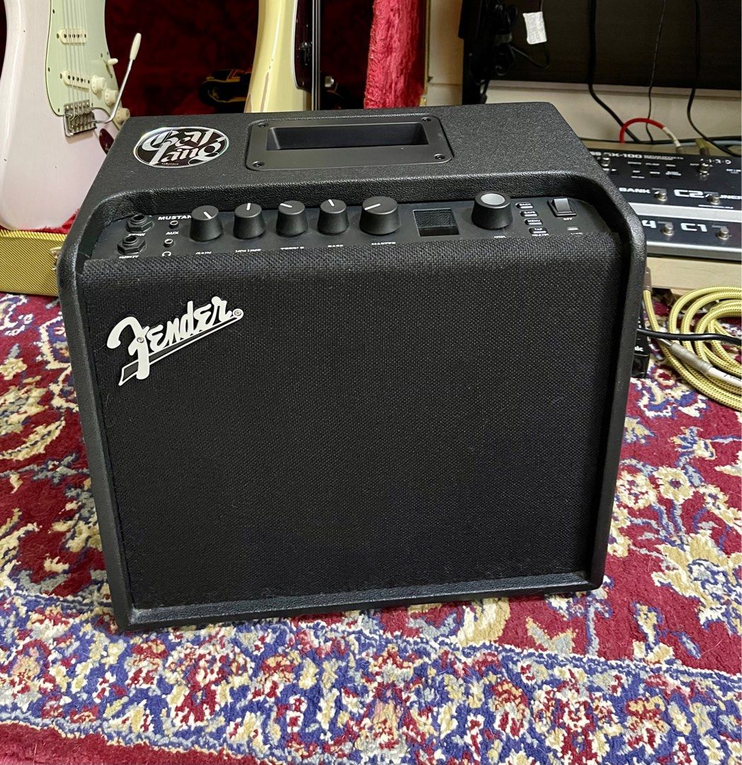Teardown Review: Fender Mustang Lt25 Modeling Guitar Amplifier – WDXO