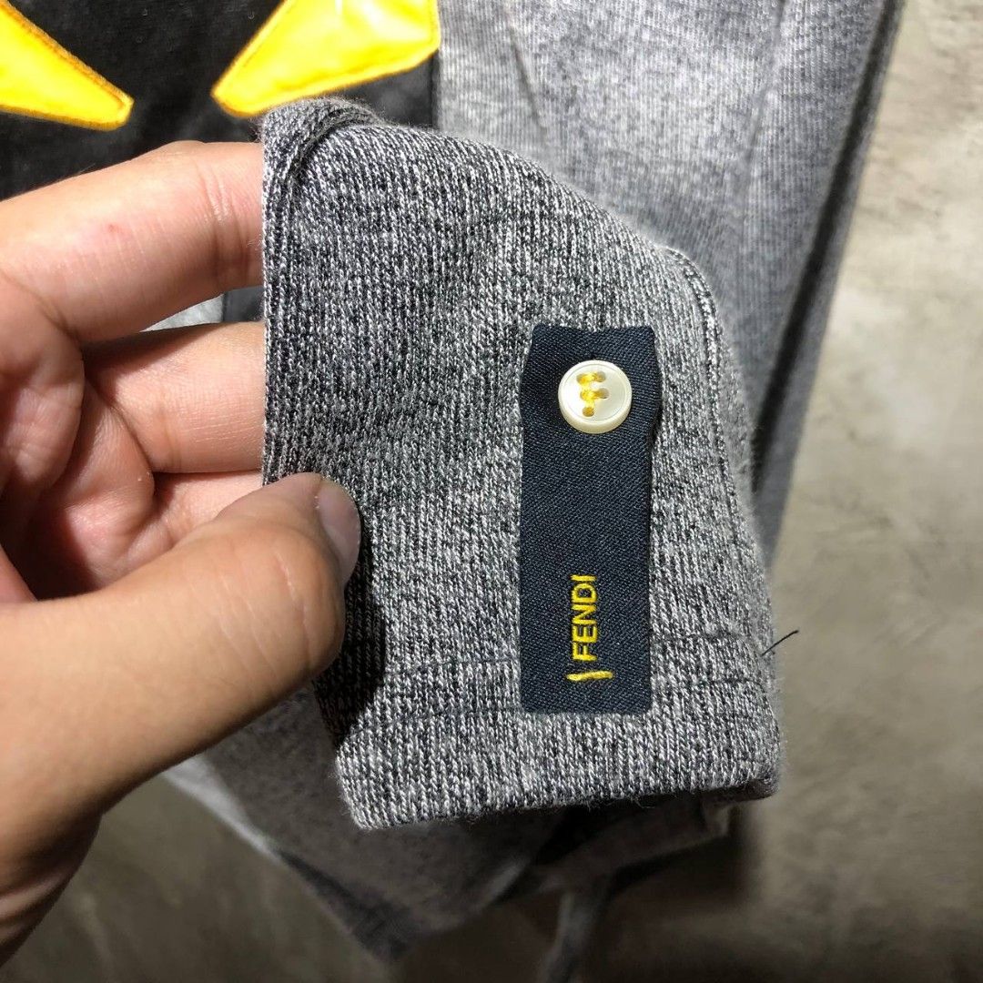 Fendi bug on sale eye sweatshirt