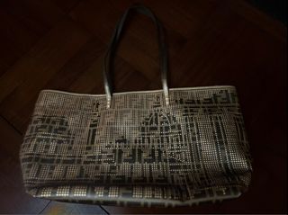 （分類：）位於 。 由 lesyee18 提交（商品編號 1253144120，圖片 1）。簡介： 。