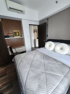 For Sale Bristol at Parkway Place 1 Bedroom Condo Muntinlupa City