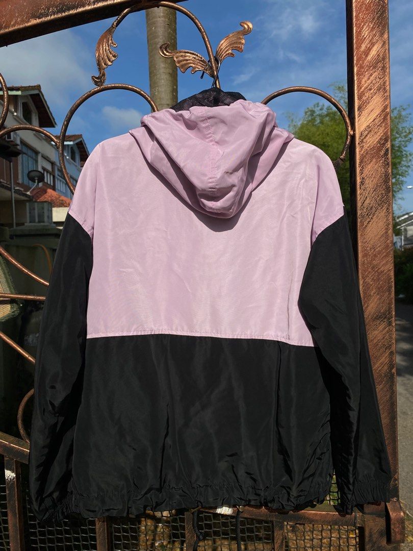 Forever 21 new arrivals black windbreaker