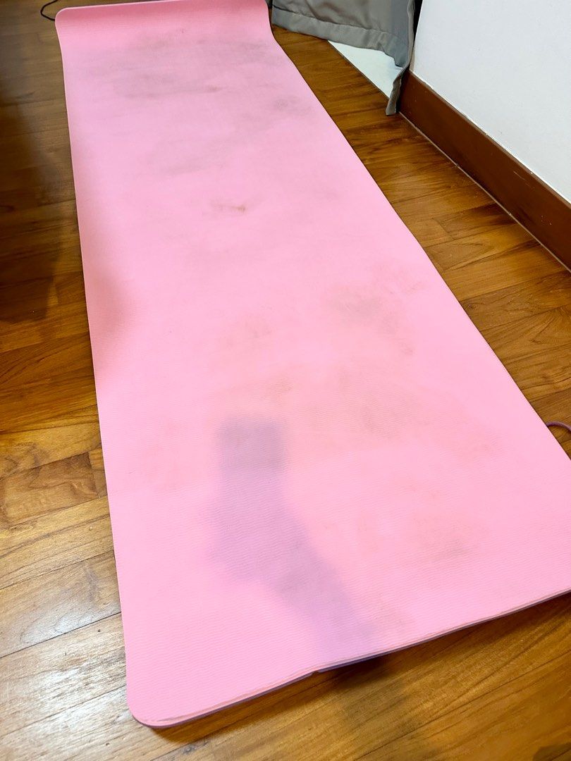 FREE Used yoga mat with bag Sports Equipment Exercise Fitness