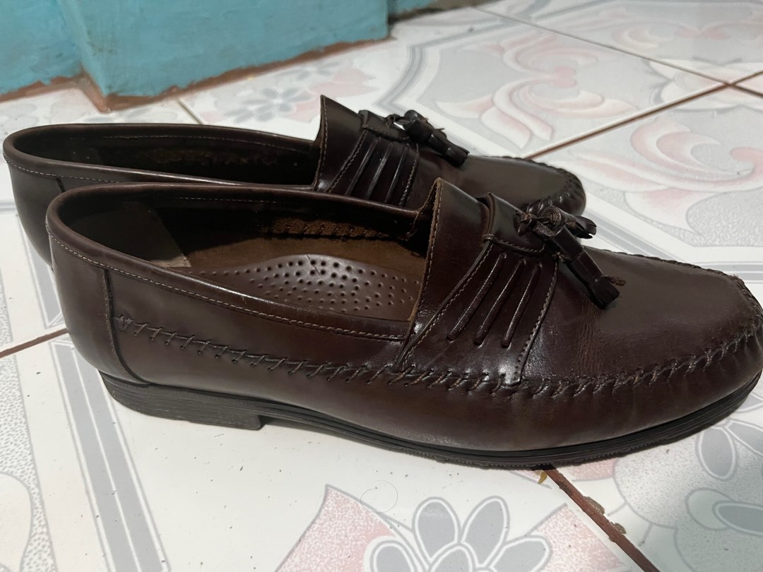 Giorgio brutini tassel loafers deals
