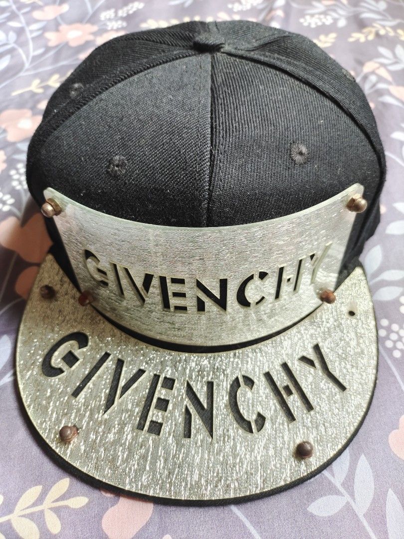Givenchy cap top mens
