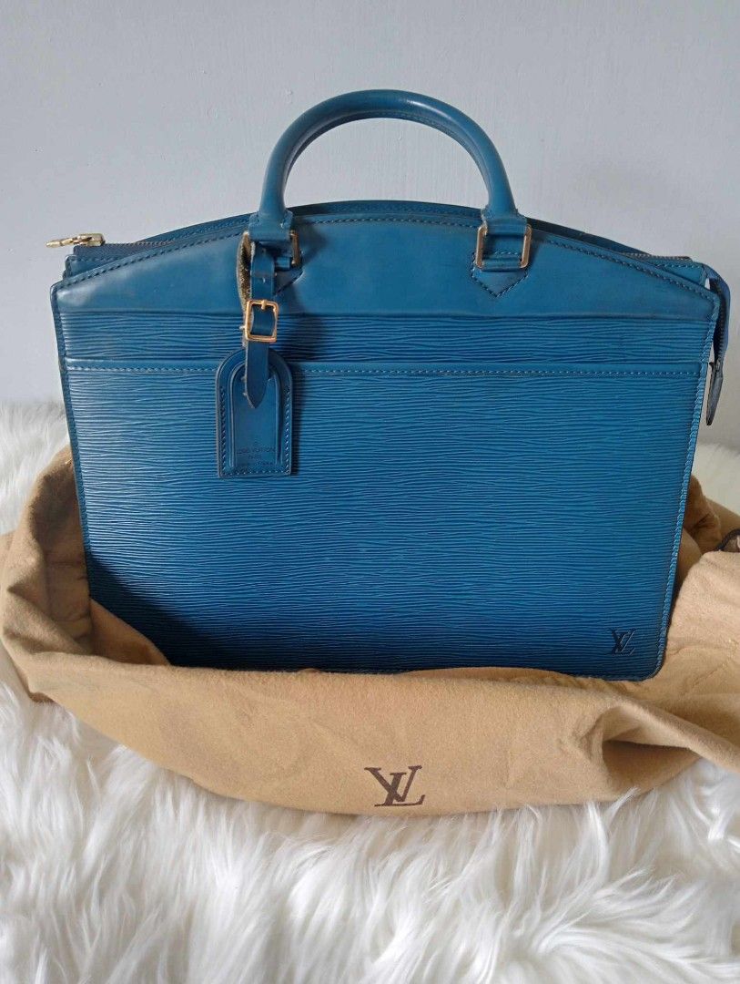 Louis Vuitton Large Crossbody Bags & Handbags for Women, Authenticity  Guaranteed