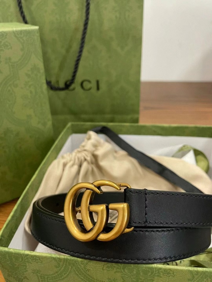 Classic women's gucci sales belt