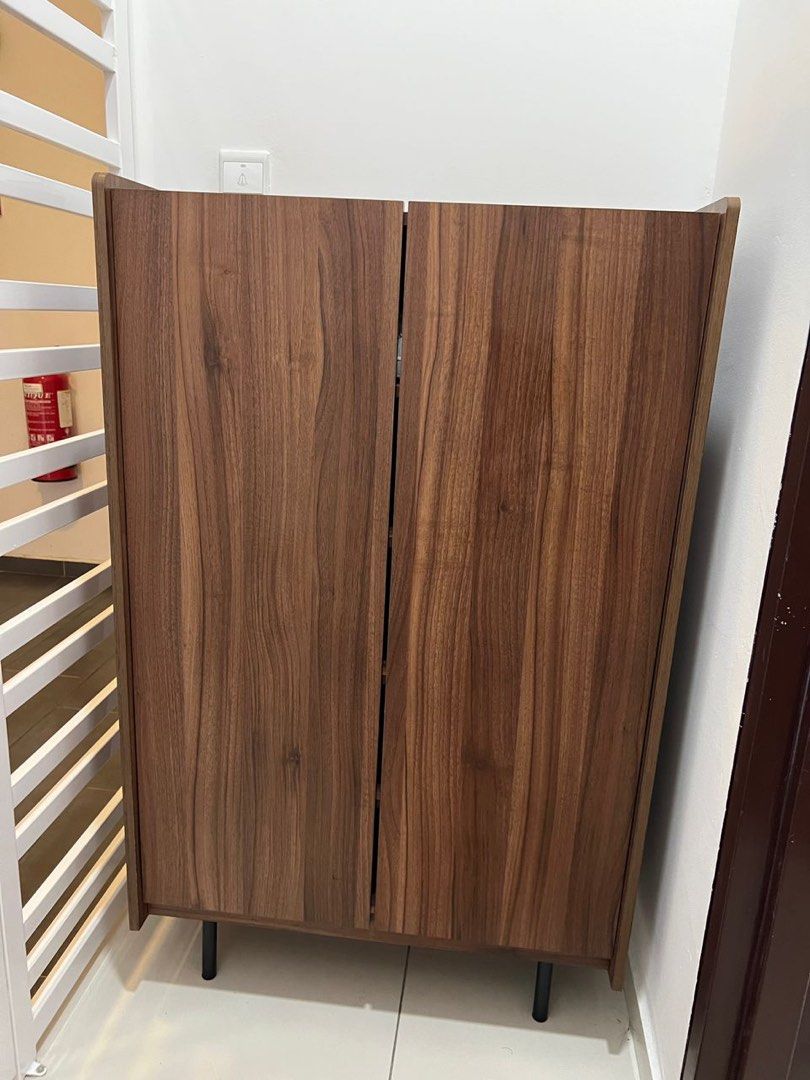 Harvey norman shoe store storage