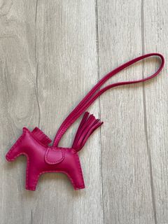 （分類：）位於 。 由 object_of_desire 提交（商品編號 1253070200，圖片 1）。簡介： 。