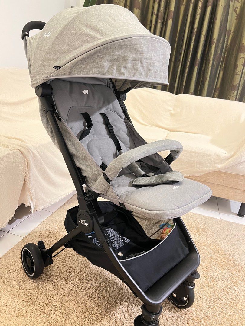 Joie pockit stroller outlet